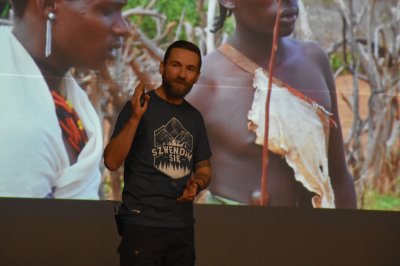 Spotkanie z Przemkiem Kossakowskim